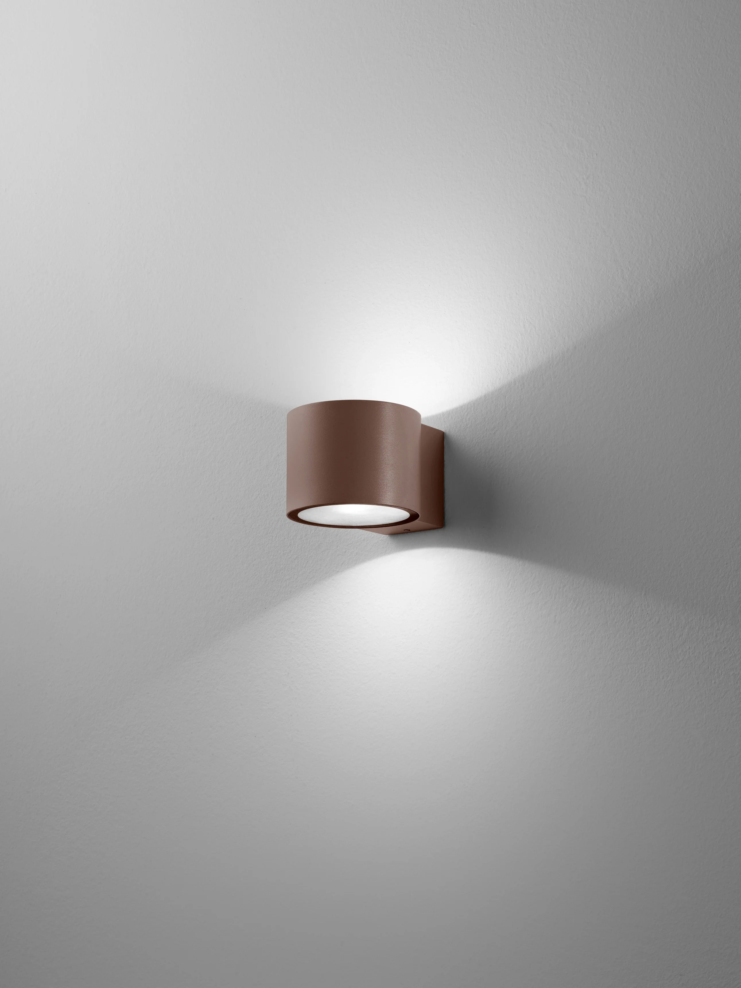 Applique Tami bi-emissione - Corten