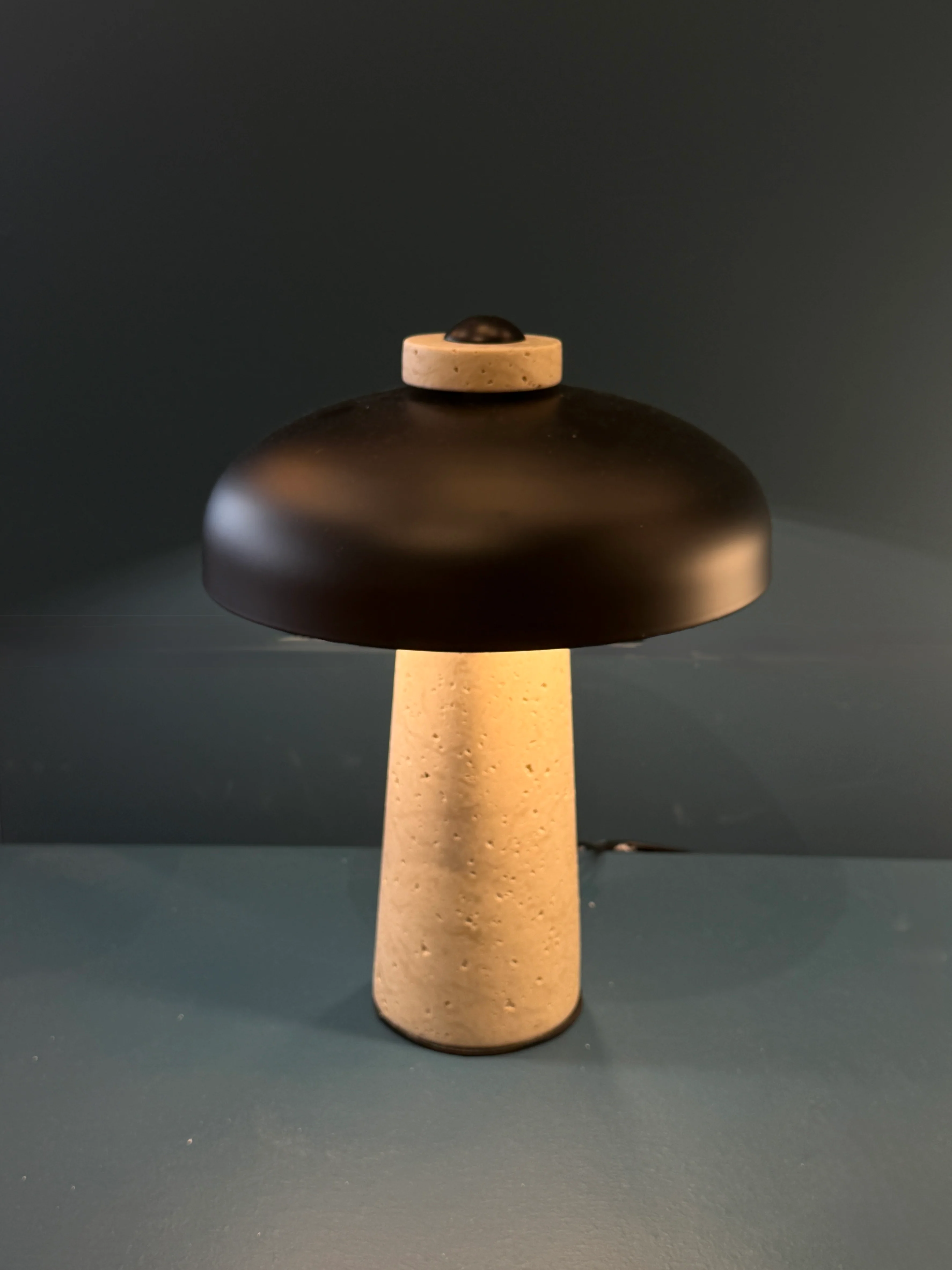 Lampada tavolo Terra