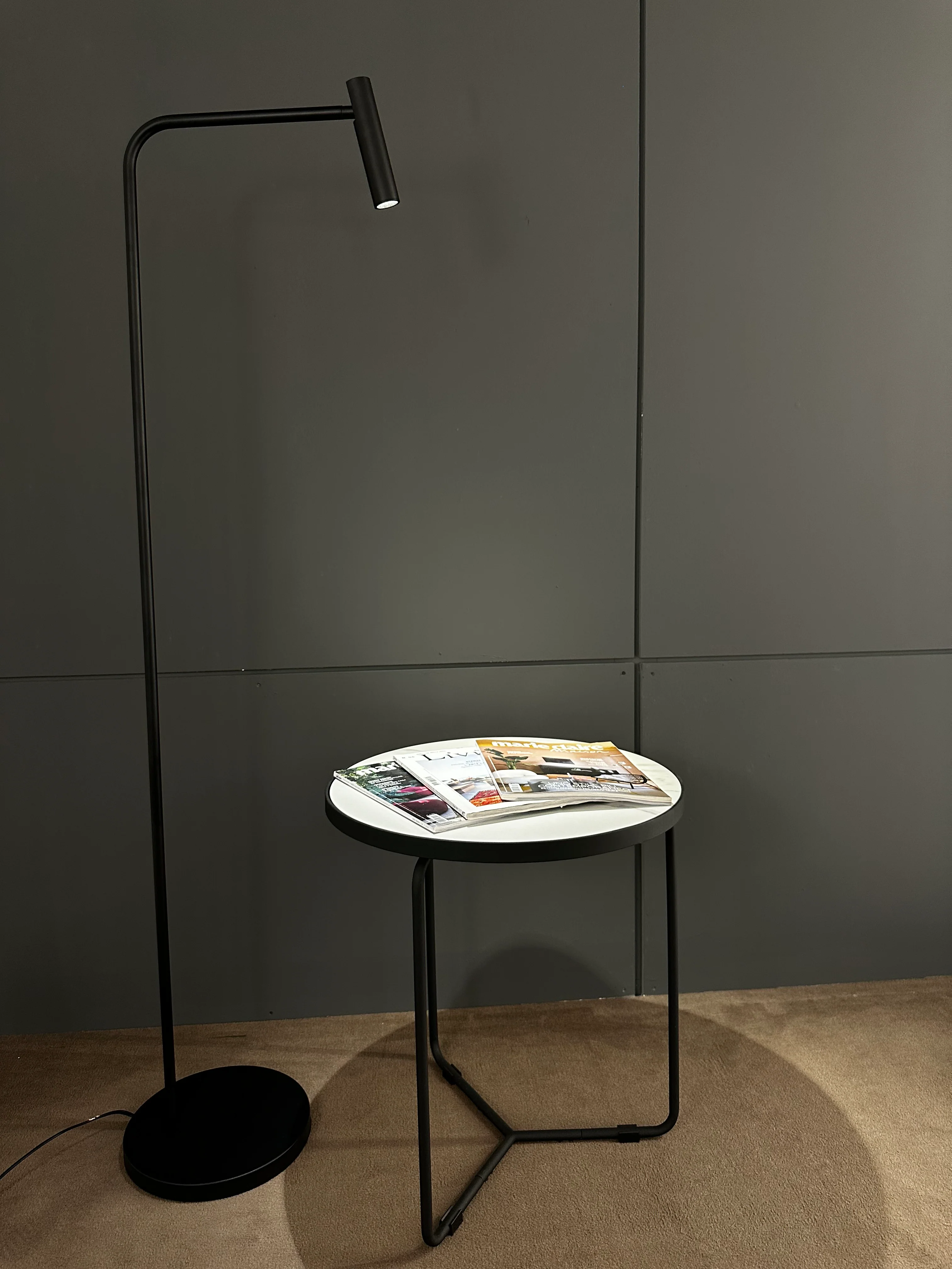 Lampada terra Book - Nero - Image 5