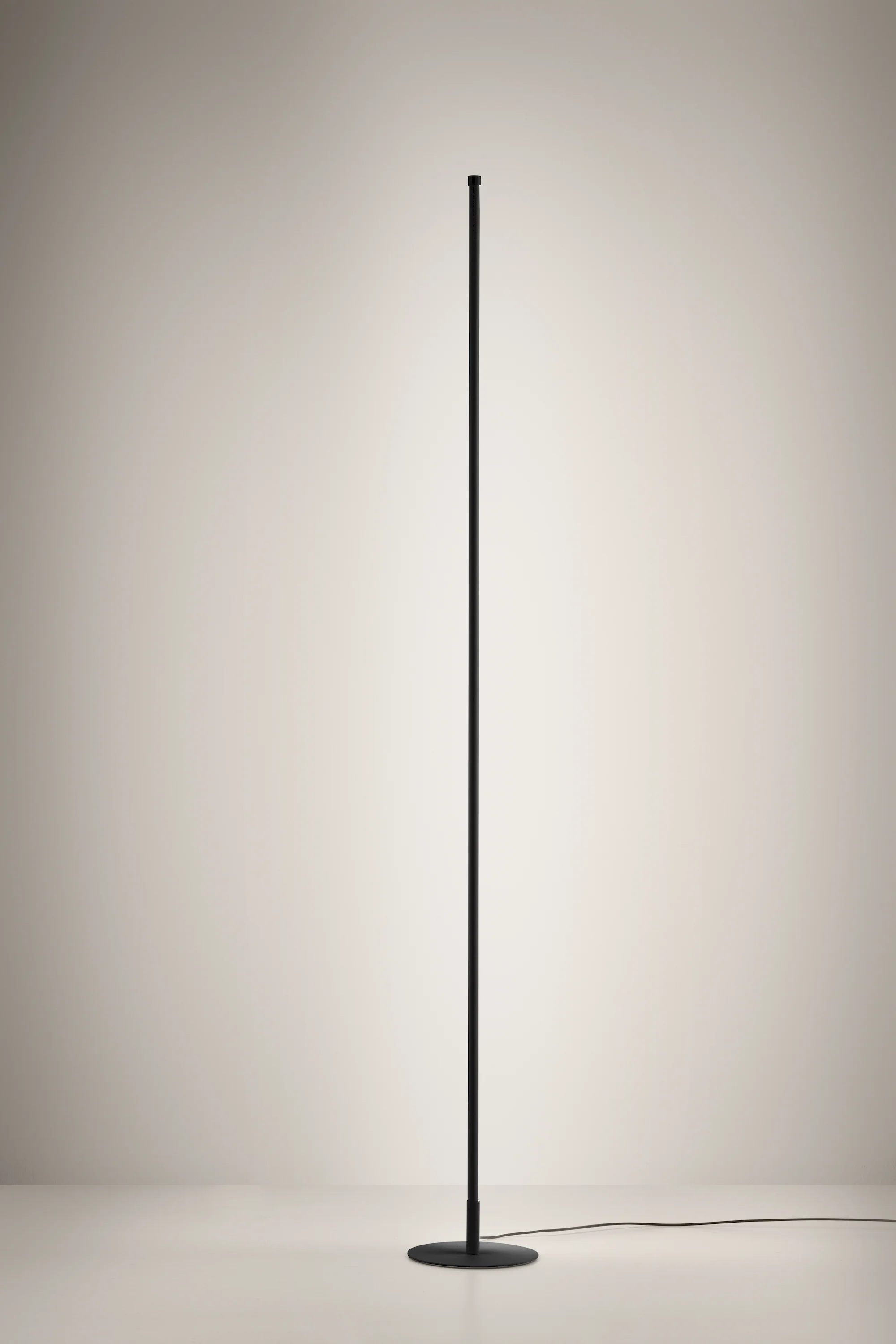 Piantana Pole - Nero